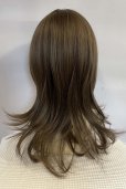 画像13: front ＆つむじlace wigセンター分けハイレイヤーデザインカットセミロング【フォギーグレージュ】