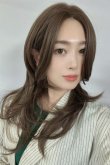 画像5: front ＆つむじlace wigセンター分けハイレイヤーデザインカットセミロング【フォギーグレージュ】 (5)